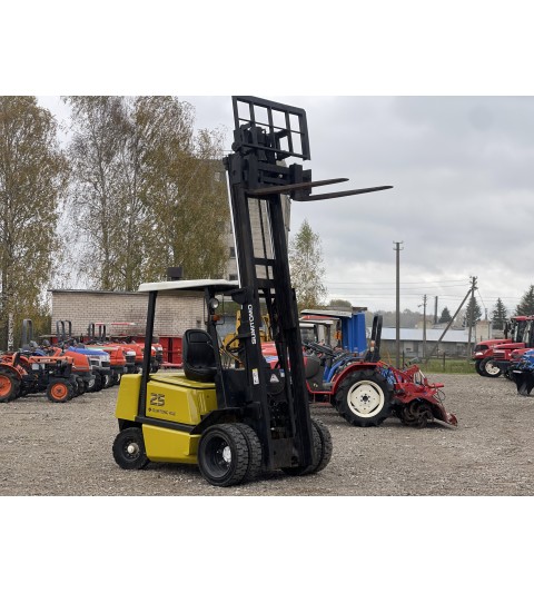 SUMITOMO YALE-25 šakinis krautuvas