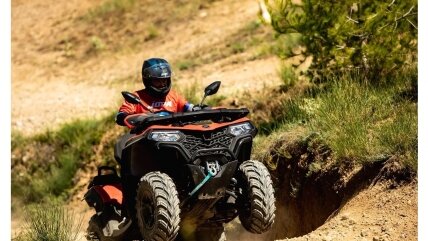 CFMOTO keturračiai- patikima technika darbui, ūkiui ir pramogoms CFMOTO keturračiai- patikima technika darbui, ūkiui ir pramogoms