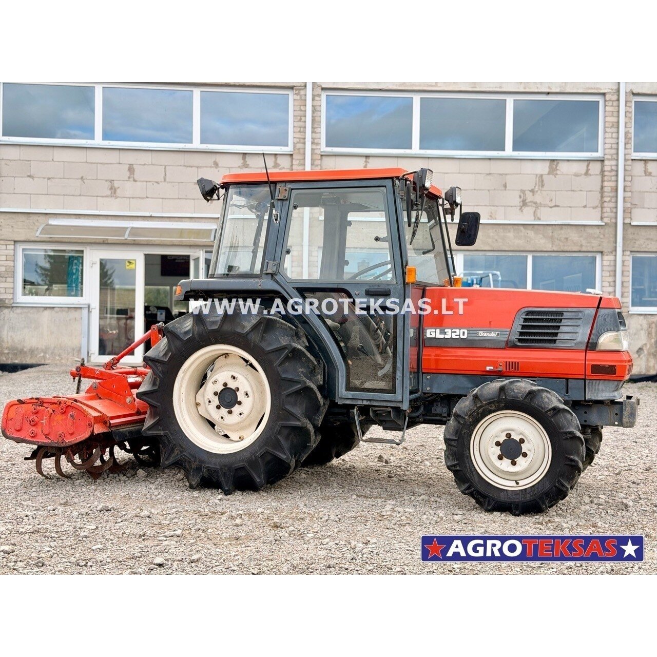 KUBOTA GL320 8
