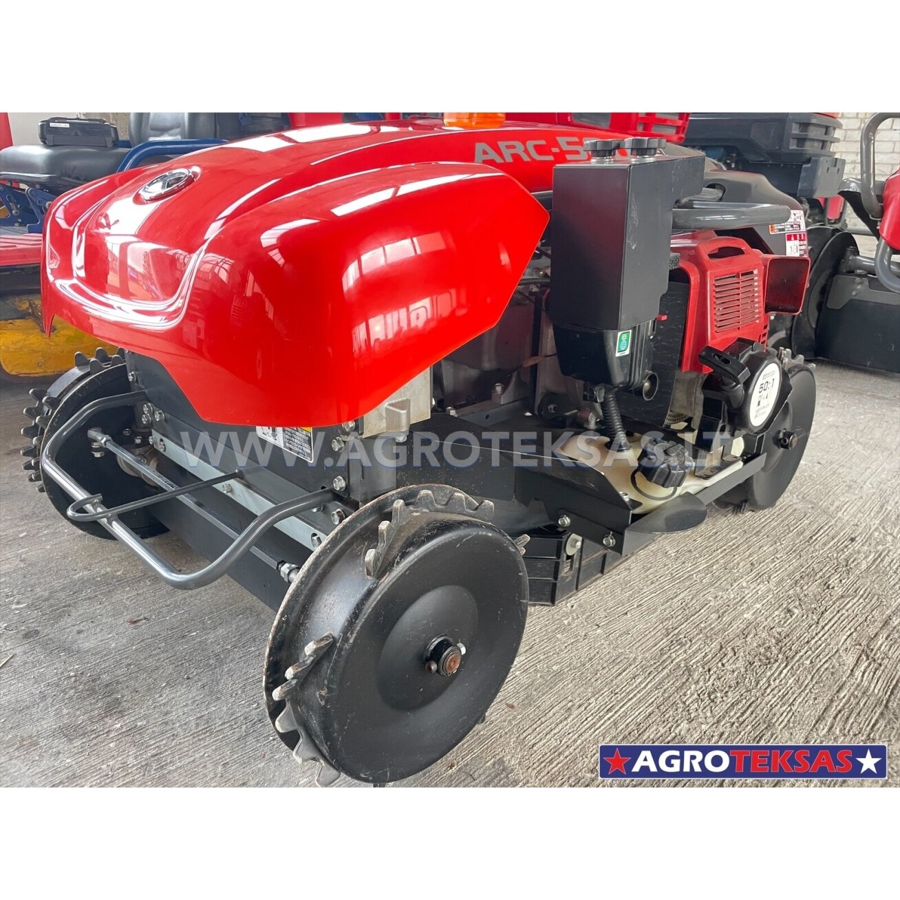 KUBOTA ARC-500 8