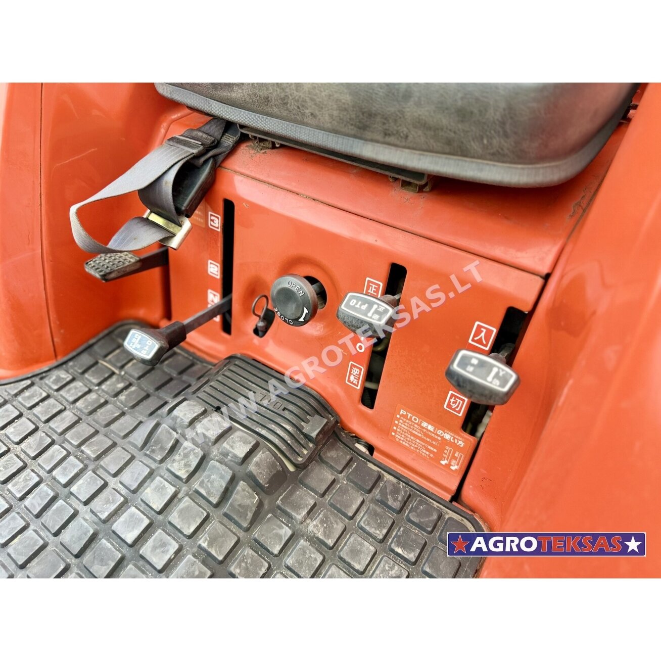 KUBOTA GT3 15