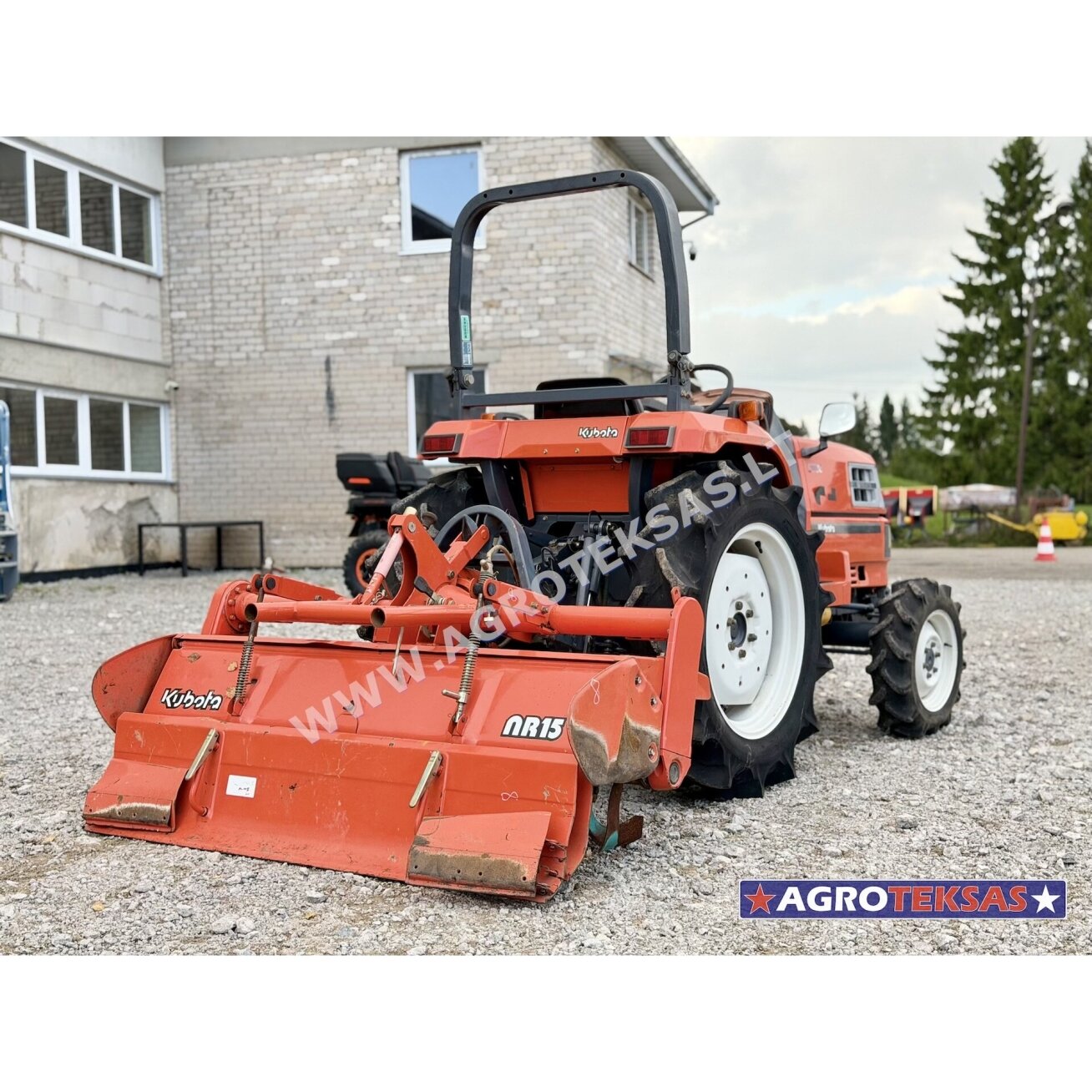 KUBOTA GT3 7
