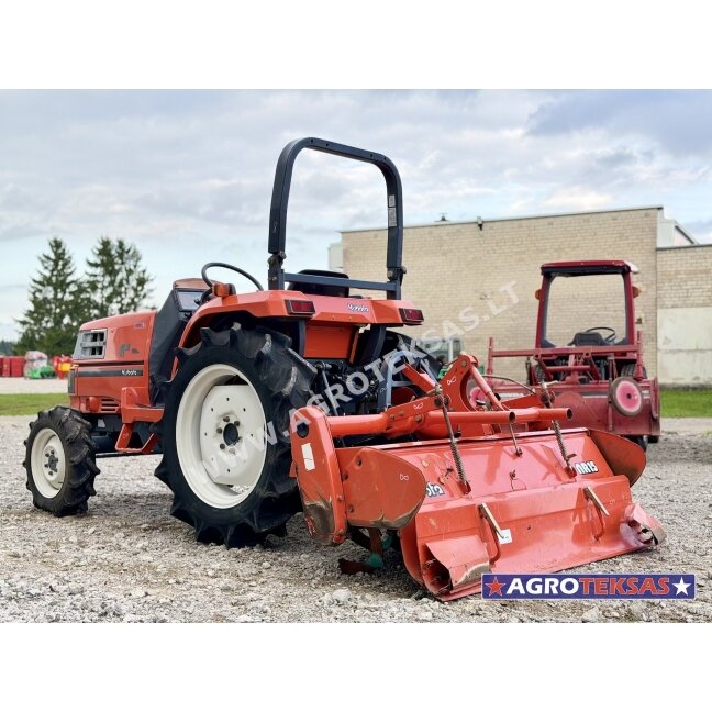 KUBOTA GT3 5