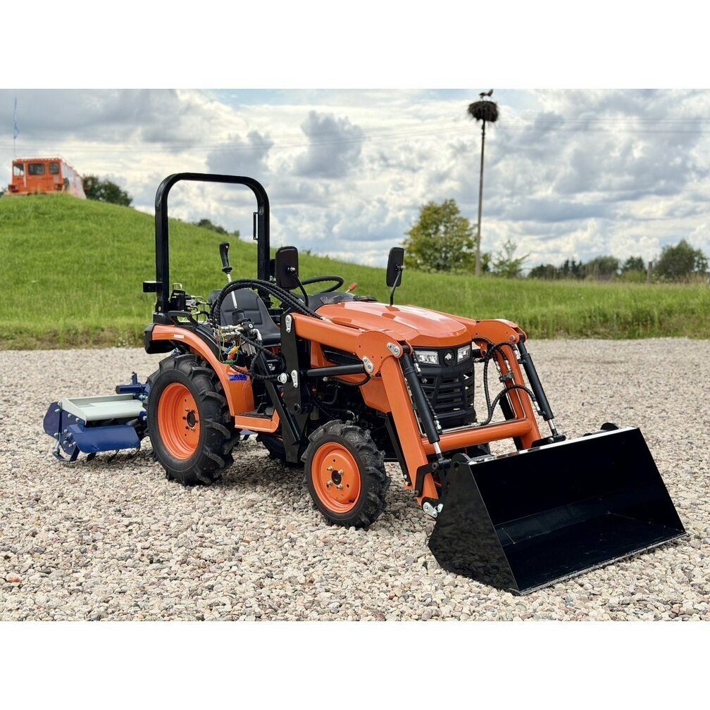 Rhinoceros Tech 6125 su frontaliniu krautuvu 12