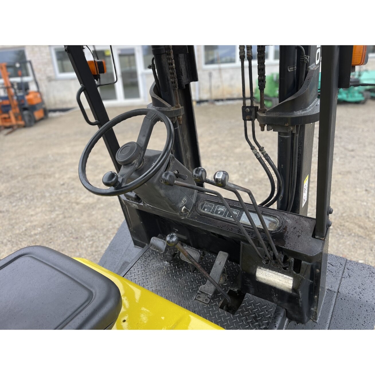 Sumitomo Yale 25 šakinis krautuvas 8