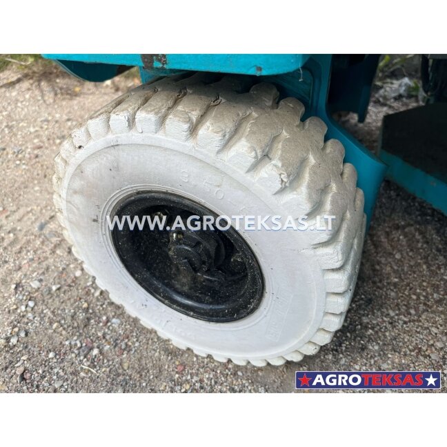 Žirklinis keltuvas ENTL061 9 Žirklinis keltuvas ENTL061 9