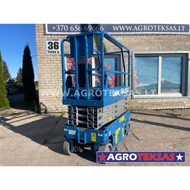 Žirklinis keltuvas GS-1930 9 Žirklinis keltuvas GS-1930 9